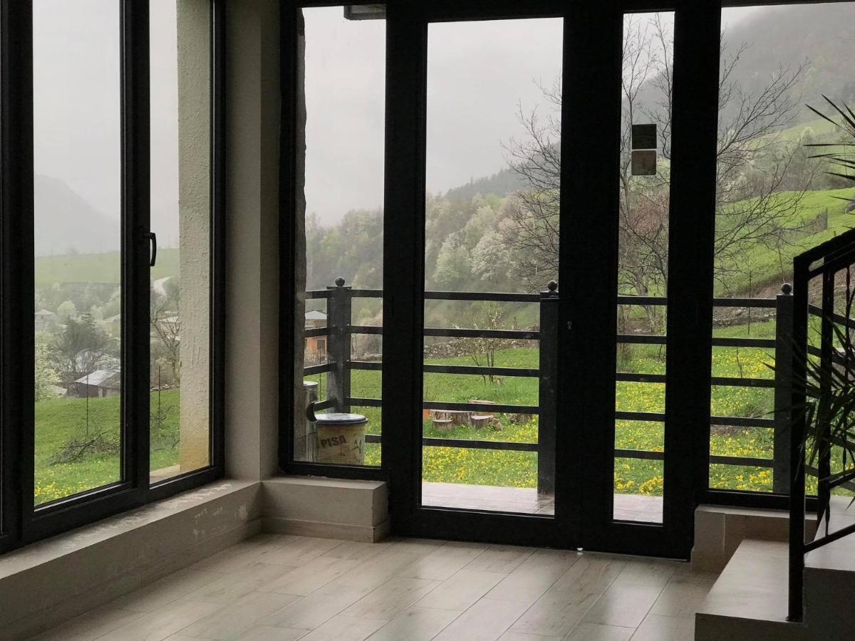 Roza'S Guest House *